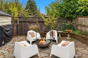 10944 23rd Ave NE, Seattle, WA 98125 - Photo 29