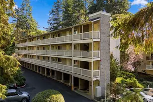 14527 NE 40th St, Bellevue, WA 98007 - Photo 37