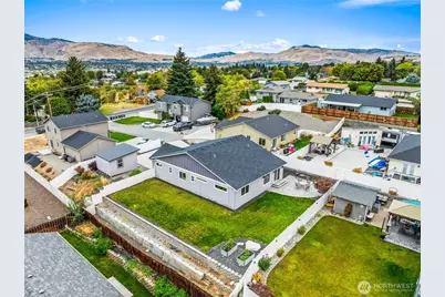 525 S Iowa Avenue, East Wenatchee, WA 98802 - Photo 25
