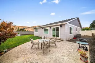 525 S Iowa Ave, East Wenatchee, WA 98802 - Photo 29
