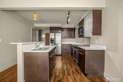 159 Denny Way #411, Seattle, WA 98109 - Photo 9
