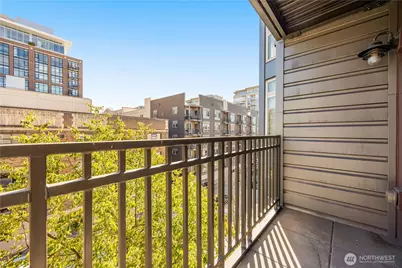 159 Denny Way #411, Seattle, WA 98109 - Photo 21