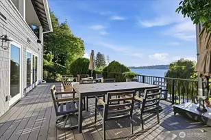 11545 Holmes Point Dr NE, Kirkland, WA 98034 - Photo 19