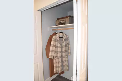 321 Bellevue Way SE #202, Bellevue, WA 98004 - Photo 17
