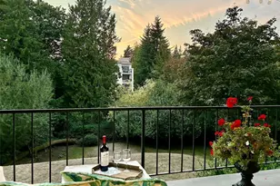 321 Bellevue Way SE, Bellevue, WA 98004 - Photo 1