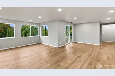 15862 36th Avenue NE, Seattle, WA 98155 - Photo 21