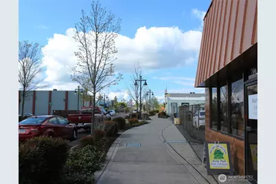 706 Pacific Avenue, Bremerton, WA 98337 - Photo 3