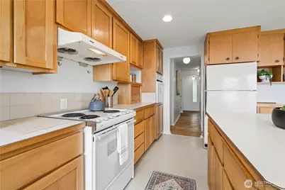 21304 5th Avenue S, Des Moines, WA 98198 - Photo 17