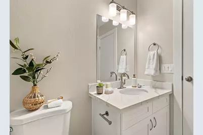 1101 37th Street SE #403, Auburn, WA 98002 - Photo 19