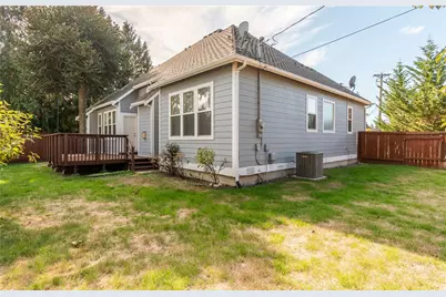 7804 Chambers Creek Road W, University Place, WA 98467 - Photo 35
