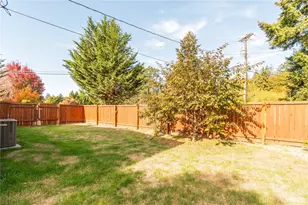 7804 Chambers Creek Rd W, University Place, WA 98467 - Photo 37