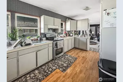 833 S Tower Avenue, Centralia, WA 98531 - Photo 3