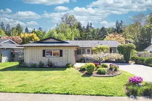 11818 103rd Ave NE, Kirkland, WA 98034 - Photo 1
