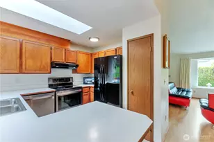 1006 S 23rd St, Renton, WA 98055 - Photo 5