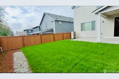 4951 88th Dr  NE, Marysville, WA 98270 - Photo 3