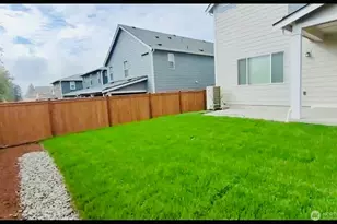 4951 88th Dr NE, Marysville, WA 98270 - Photo 3