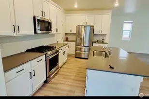4951 88th Dr NE, Marysville, WA 98270 - Photo 19