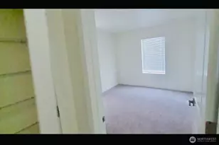 4951 88th Dr NE, Marysville, WA 98270 - Photo 9