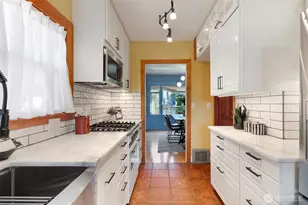 5807 3rd Ave NW, Seattle, WA 98107 - Photo 9
