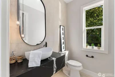 6208 43rd Avenue NE, Seattle, WA 98115 - Photo 15