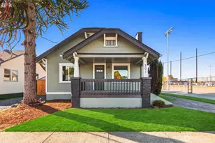 301 S Silver St, Centralia, WA 98531 - Photo 1