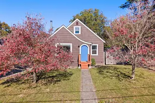 1318 7th Ave SE, Olympia, WA 98501 - Photo 1