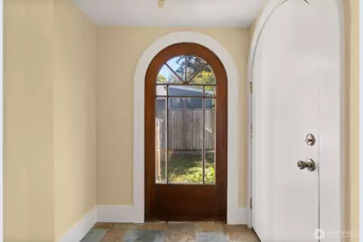 1318 7th Avenue SE, Olympia, WA 98501 - Photo 3