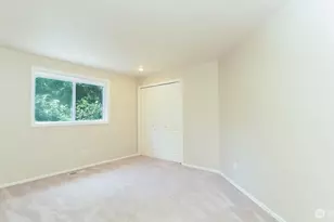 16410 SE 56th Pl, Bellevue, WA 98006 - Photo 17