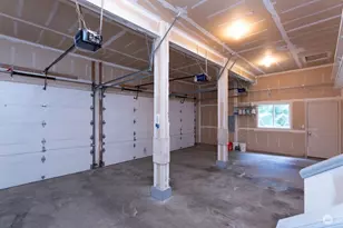 16410 SE 56th Pl, Bellevue, WA 98006 - Photo 19