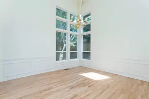 16410 SE 56th Pl, Bellevue, WA 98006 - Photo 7