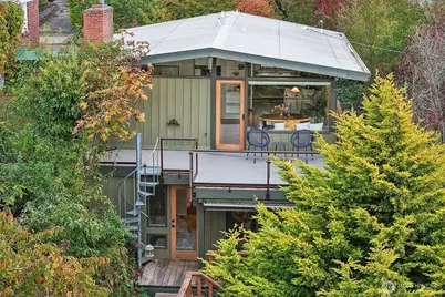 3611 30th Avenue W, Seattle, WA 98199 - Photo 29