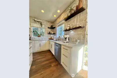 6214 Perry Avenue SE, Auburn, WA 98092 - Photo 9