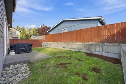 24034 221st Lane SE, Maple Valley, WA 98038 - Photo 25