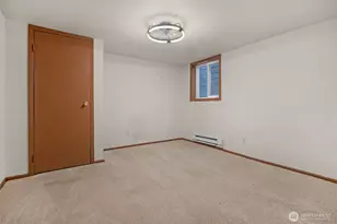 3005 3rd Ave W, Seattle, WA 98119 - Photo 19