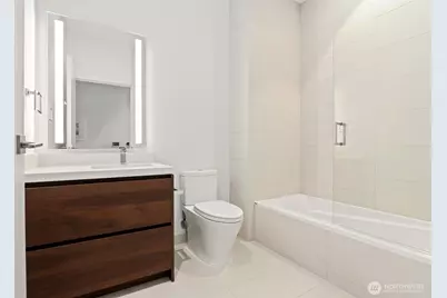 188 Bellevue Way NE #2102, Bellevue, WA 98004 - Photo 19