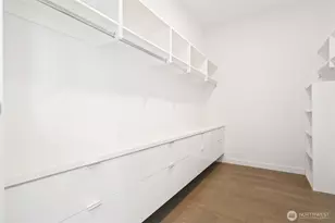 188 Bellevue Way NE, Bellevue, WA 98004 - Photo 17