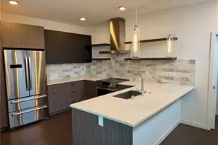 2573 13th Ave W, Seattle, WA 98119 - Photo 3
