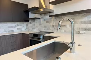 2573 13th Ave W, Seattle, WA 98119 - Photo 5