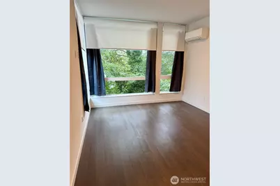 2573 13th Avenue W, Seattle, WA 98119 - Photo 21