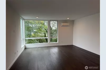 2573 13th Avenue W, Seattle, WA 98119 - Photo 13
