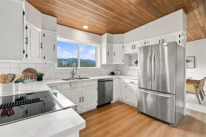 212 Friday Creek Road, Bellingham, WA 98229 - Photo 11