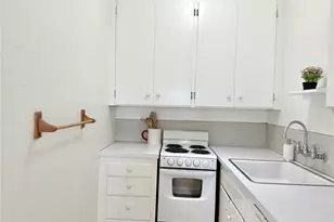 4725 15th Ave NE, Seattle, WA 98105 - Photo 7