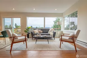 8344 Beacon Ave S, Seattle, WA 98118 - Photo 3