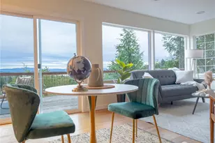 8344 Beacon Ave S, Seattle, WA 98118 - Photo 11