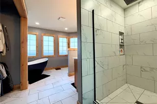 915 W Edgewater Ln, Moses Lake, WA 98837 - Photo 17