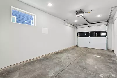 725 N 88th Street #A, Seattle, WA 98103 - Photo 33