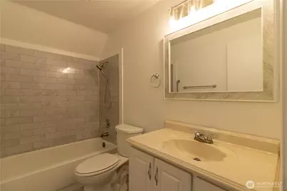 7648 Oak Park Place NW, Bremerton, WA 98311 - Photo 25