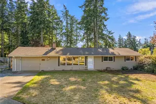 1731 NE 8th Ave, Oak Harbor, WA 98277 - Photo 1