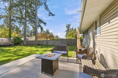 1731 NE 8th Avenue, Oak Harbor, WA 98277 - Photo 25