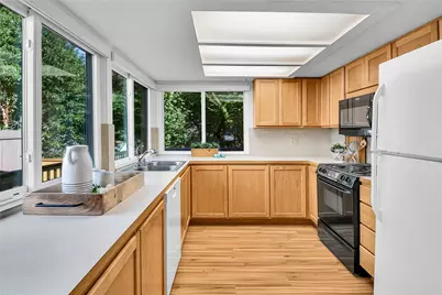 13168 NE 92nd Avenue, Kirkland, WA 98034 - Photo 7